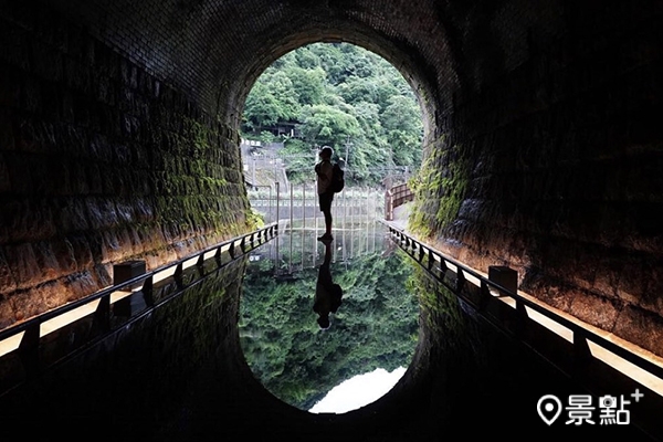 三貂嶺舊隧道改建自行車道路線上的絕景之一。 (圖／gold2tw.ig，以下同)